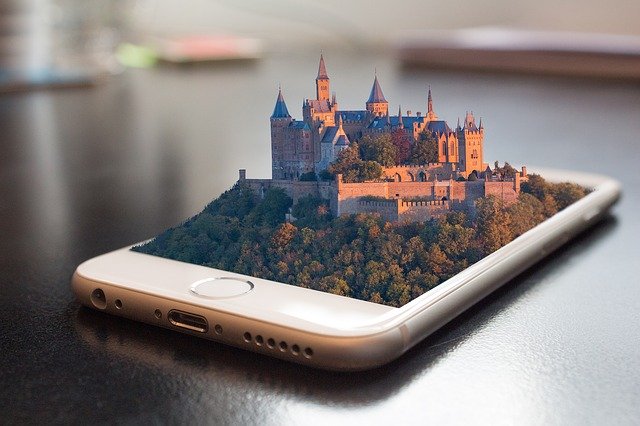 Mobilní telefon s hradem